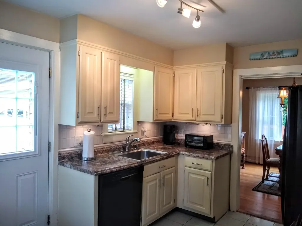 13 Allen Avenue Auburn ME 04210