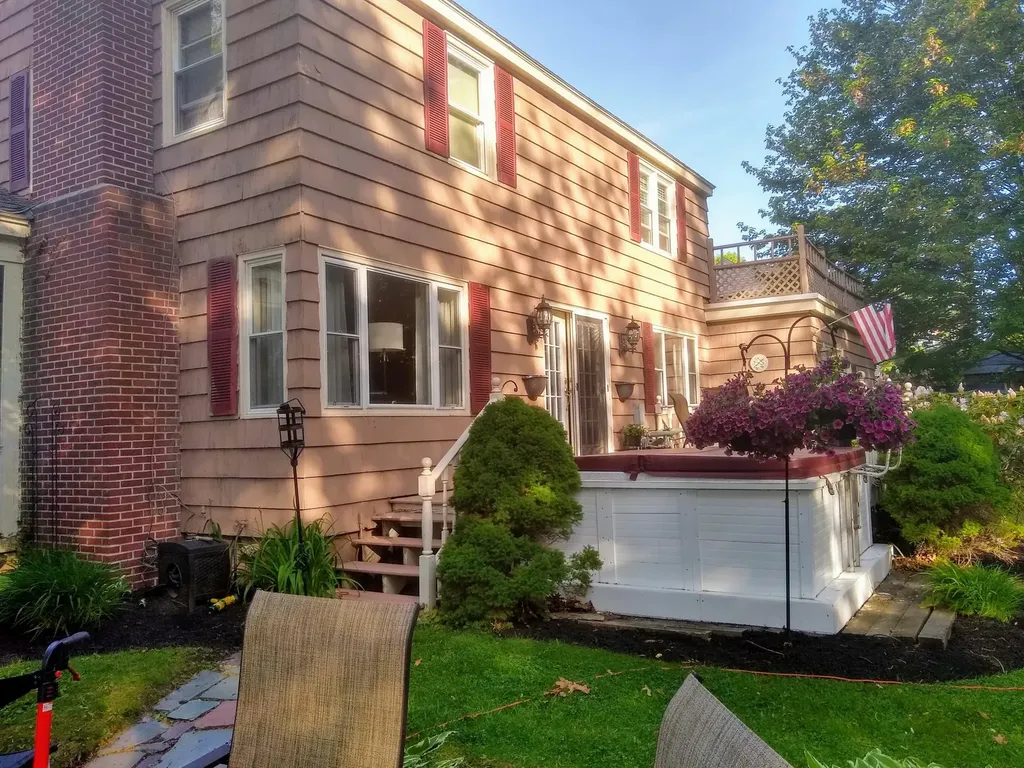 13 Allen Avenue Auburn ME 04210