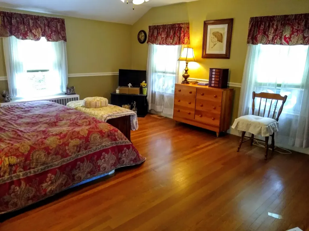 13 Allen Avenue Auburn ME 04210