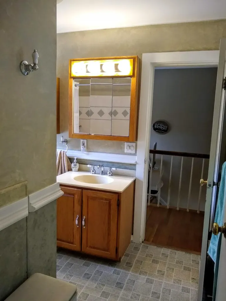 13 Allen Avenue Auburn ME 04210