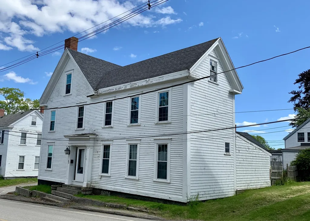 32 Washington Street Eastport ME 04631