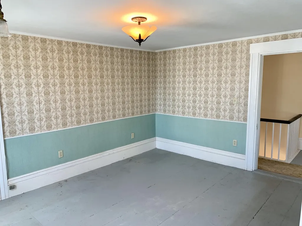 32 Washington Street Eastport ME 04631