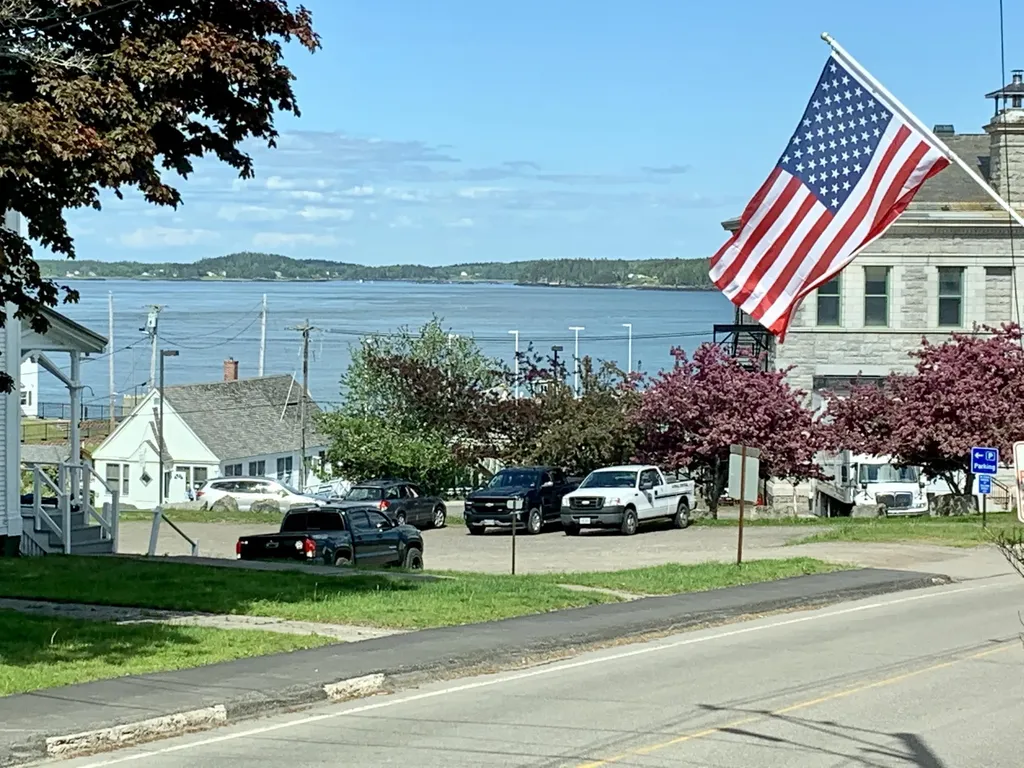 32 Washington Street Eastport ME 04631