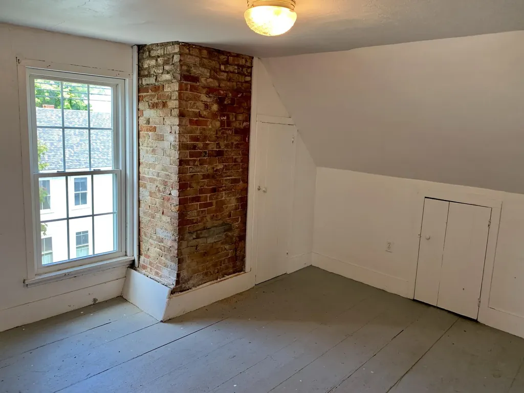 32 Washington Street Eastport ME 04631