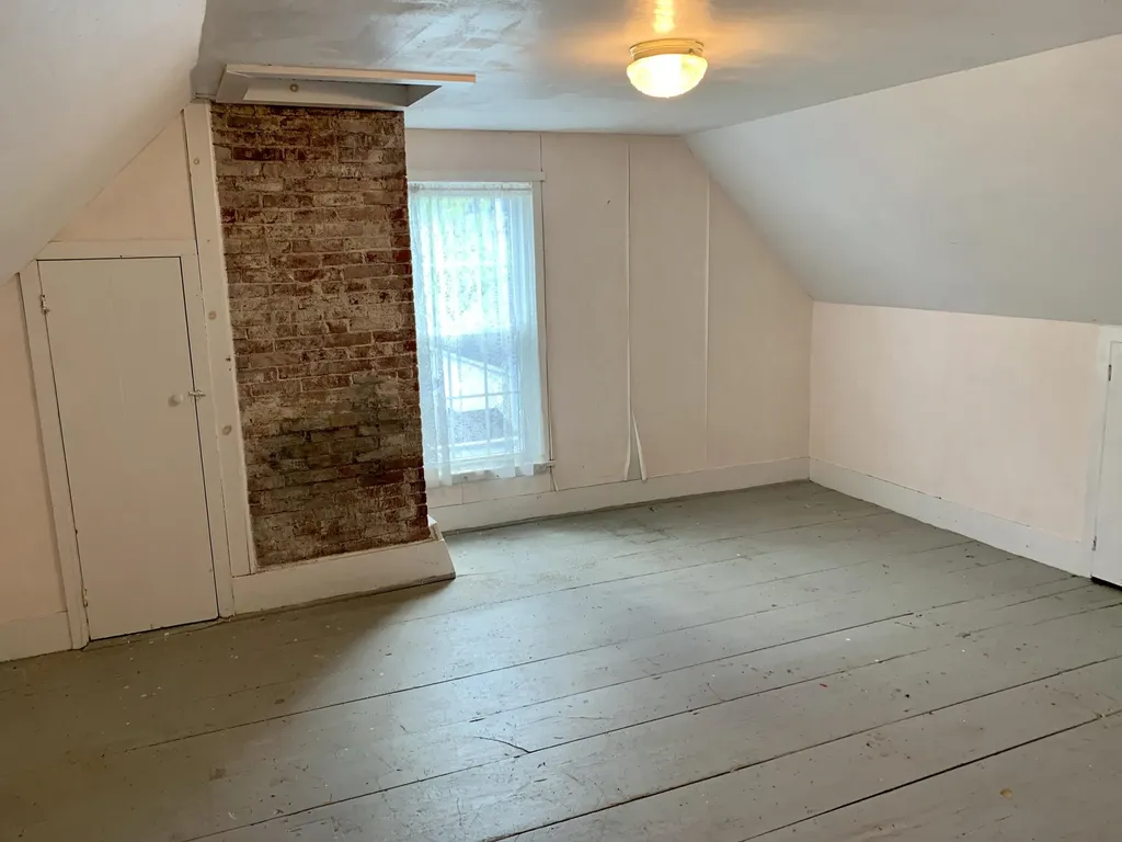 32 Washington Street Eastport ME 04631