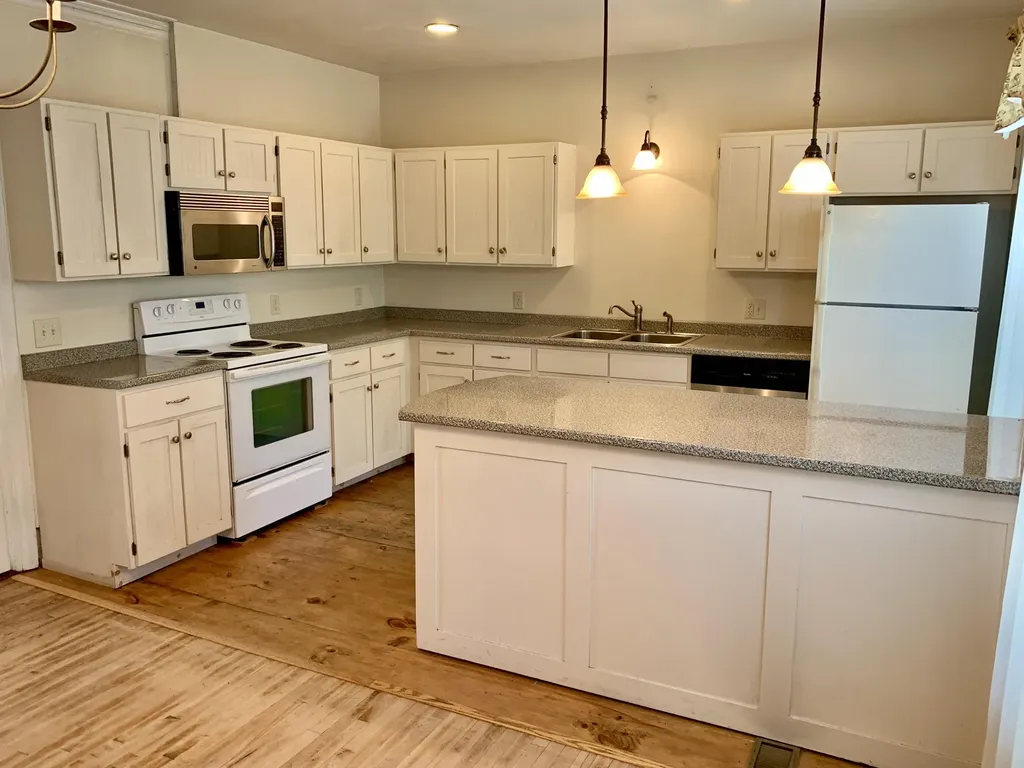 32 Washington Street Eastport ME 04631