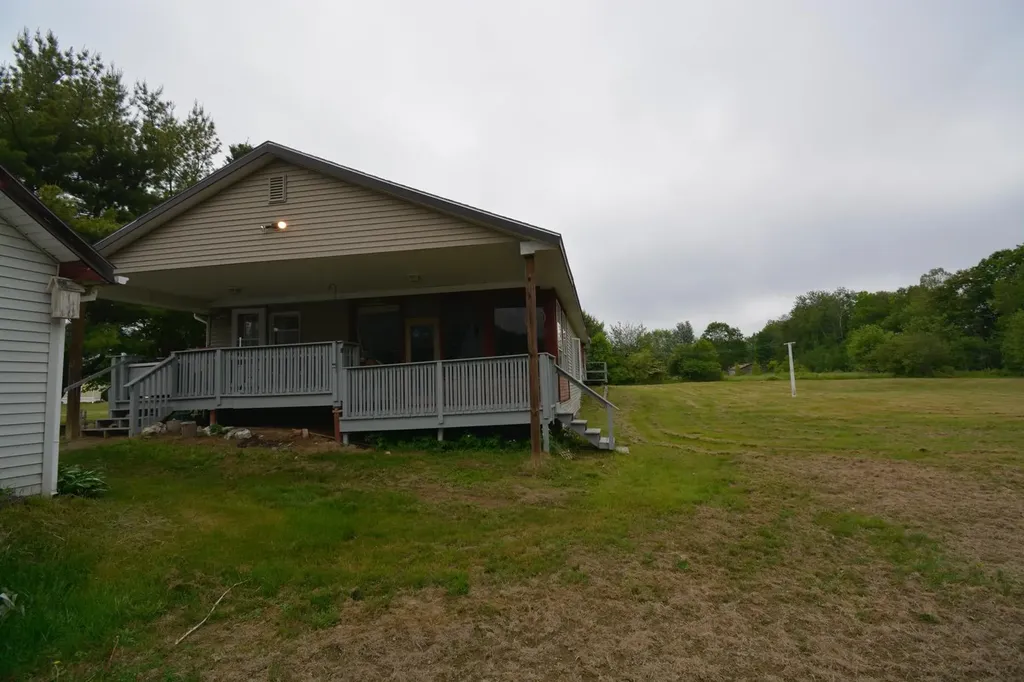 24 Demmons Lane Carmel ME 04419