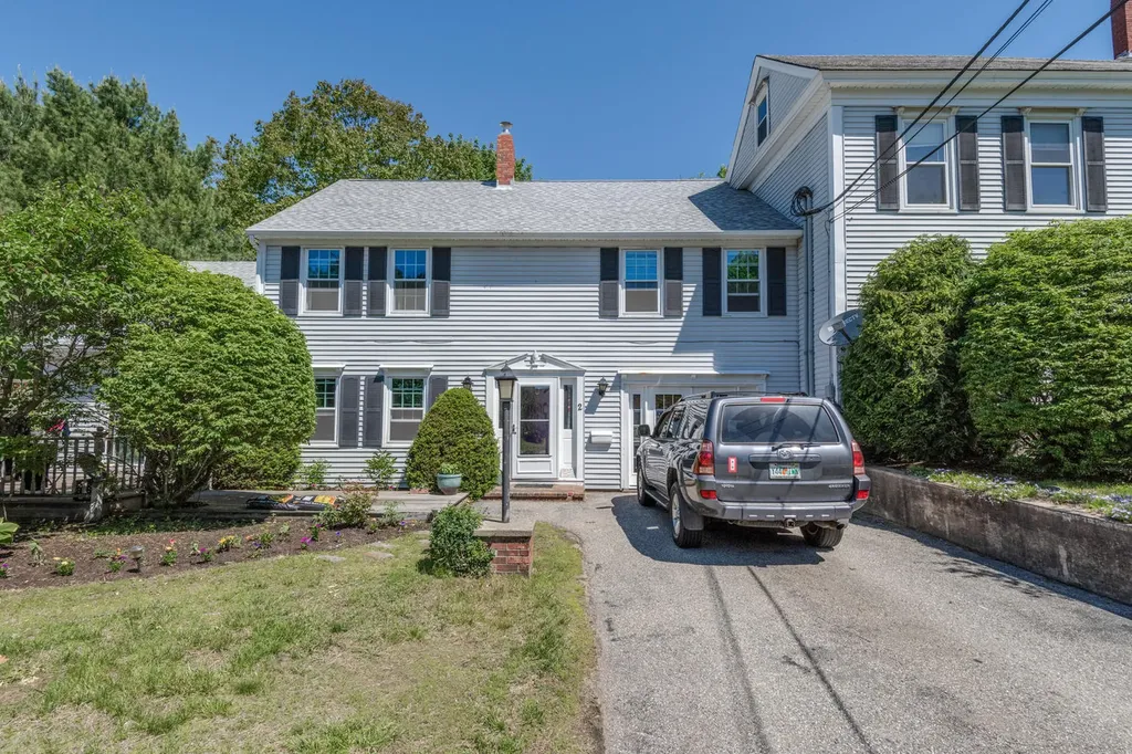 2 Hennessey Avenue Brunswick ME 04011