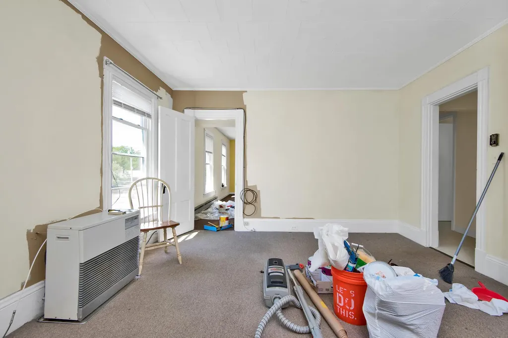 2 Hennessey Avenue Brunswick ME 04011