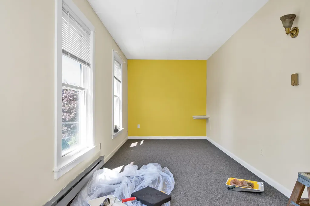 2 Hennessey Avenue Brunswick ME 04011