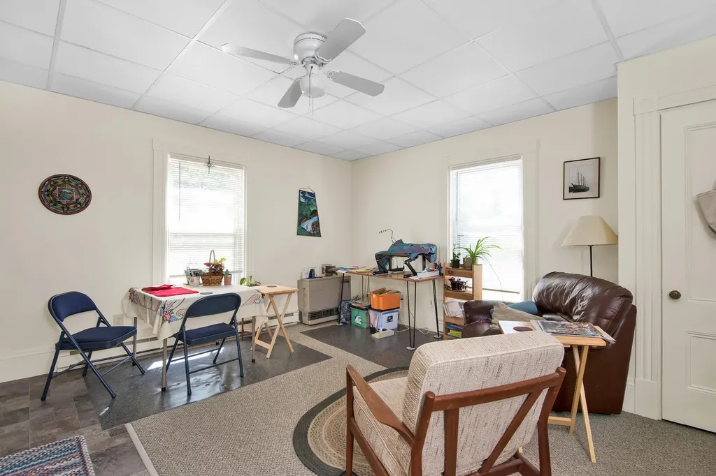 2 Hennessey Avenue Brunswick ME 04011