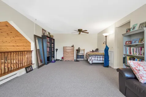 2 Hennessey Avenue Brunswick ME 04011