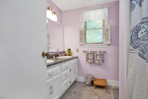 2 Hennessey Avenue Brunswick ME 04011