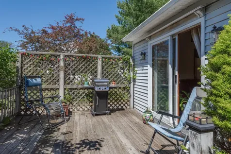 2 Hennessey Avenue Brunswick ME 04011