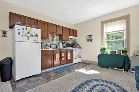 2 Hennessey Avenue Brunswick ME 04011
