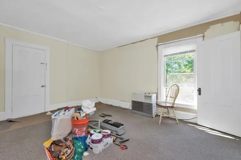 2 Hennessey Avenue Brunswick ME 04011
