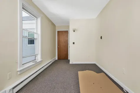 2 Hennessey Avenue Brunswick ME 04011