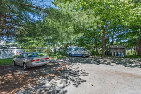 2 Hennessey Avenue Brunswick ME 04011