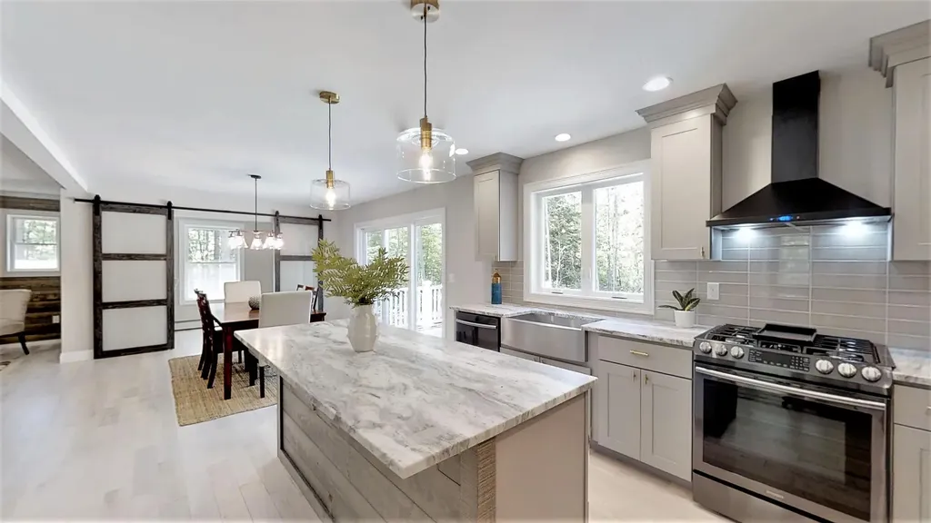272 Blackstrap Road Falmouth ME 04105