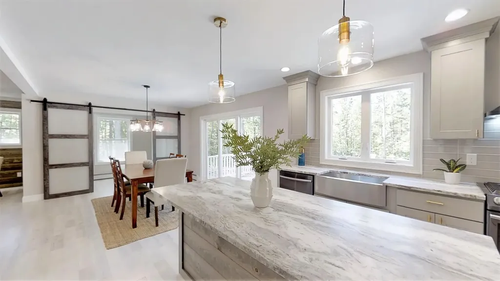 272 Blackstrap Road Falmouth ME 04105