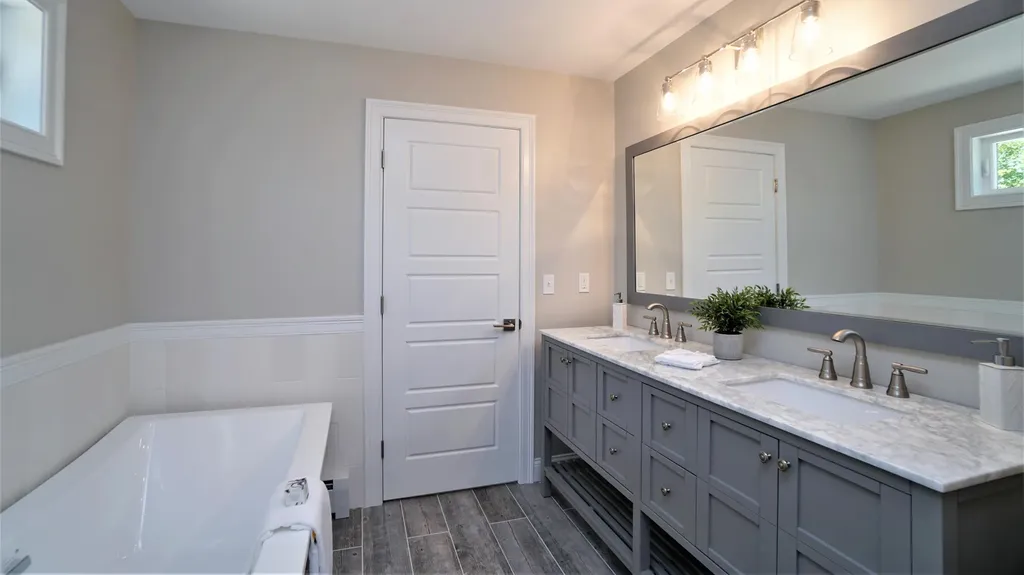 272 Blackstrap Road Falmouth ME 04105