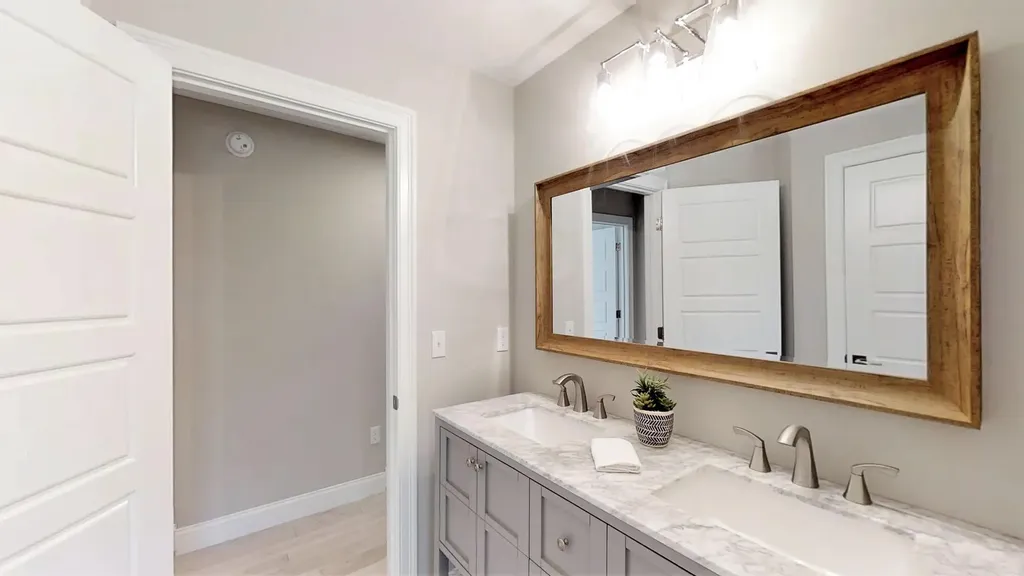 272 Blackstrap Road Falmouth ME 04105