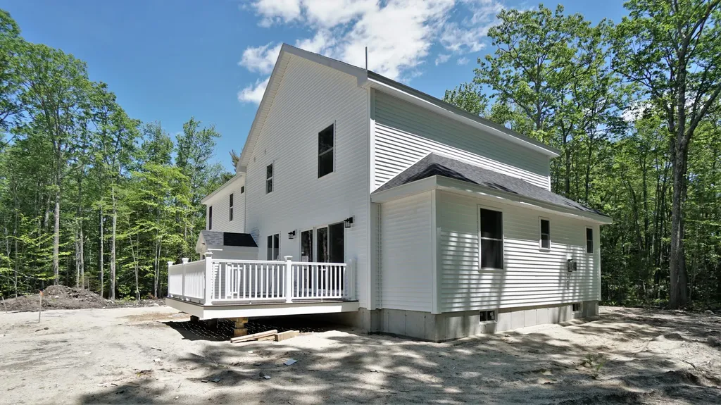 272 Blackstrap Road Falmouth ME 04105
