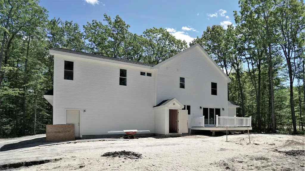272 Blackstrap Road Falmouth ME 04105
