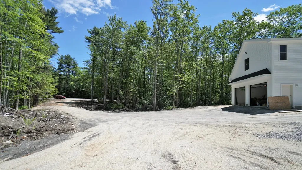 272 Blackstrap Road Falmouth ME 04105