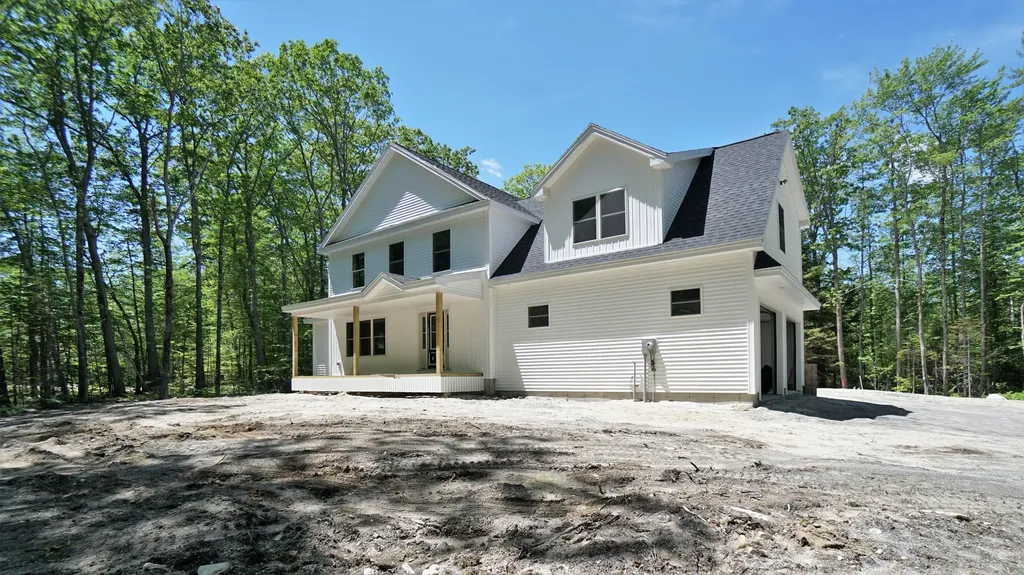 272 Blackstrap Road Falmouth ME 04105