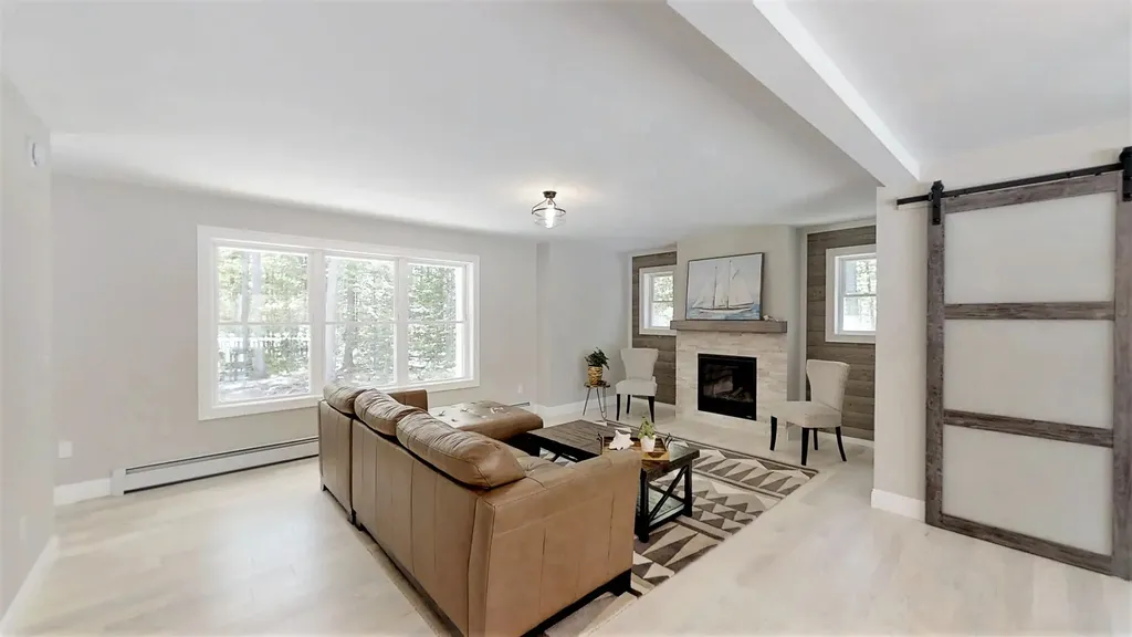 272 Blackstrap Road Falmouth ME 04105