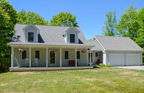 30 Farrington Road Gorham ME 04038