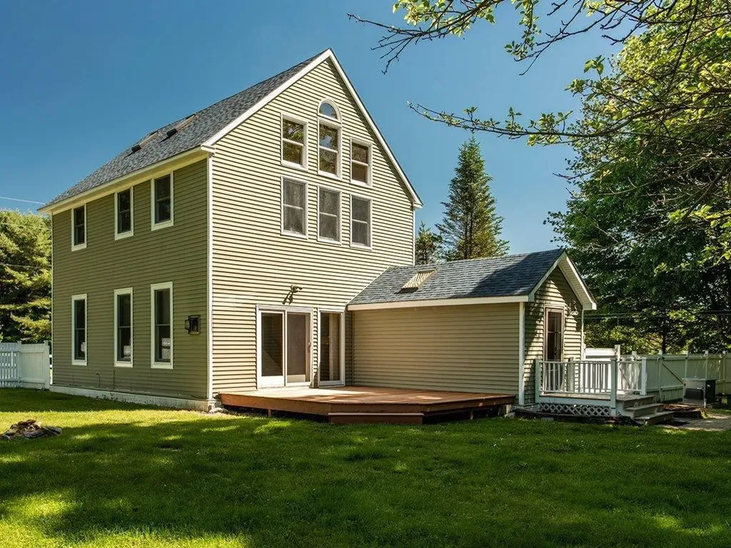 82 Pleasant Hill Road Freeport ME 04032