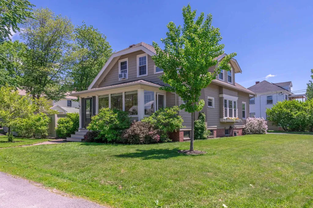 281 Bridge Street Westbrook ME 04092