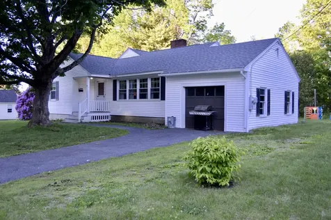 15 Macomber Avenue Augusta ME 04330