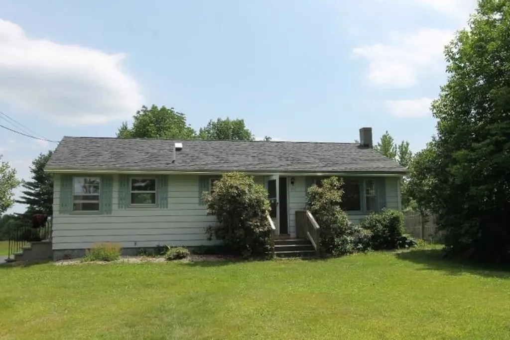 273 Back Road Shapleigh ME 04076