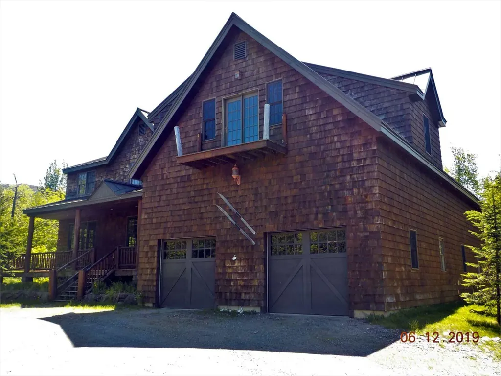 6013/6015 Niblick Way Carrabassett Valley ME 04947