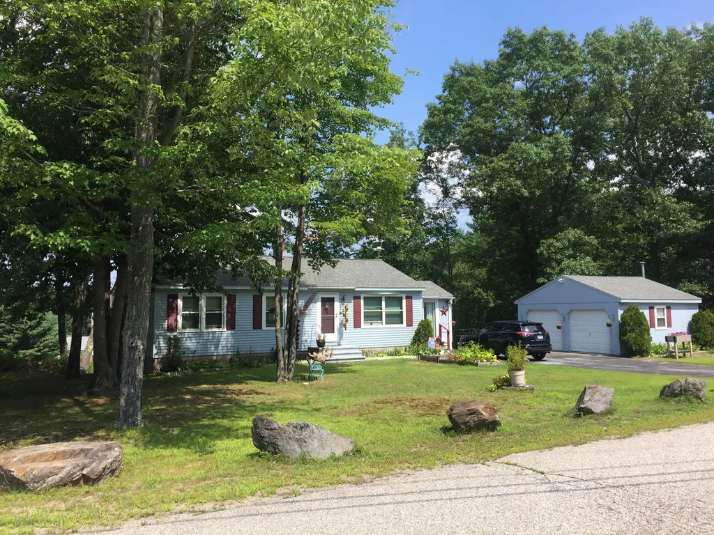2 Walkers Ridge Drive Sanford ME 04073