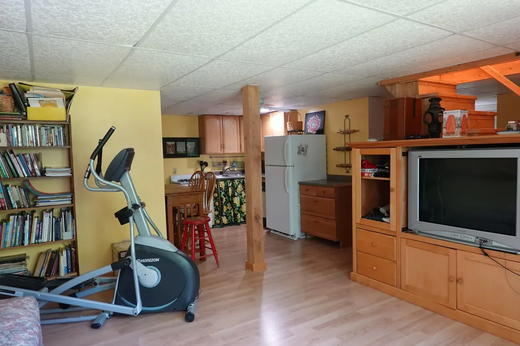 81 Old County Road Stockton Springs ME 04981