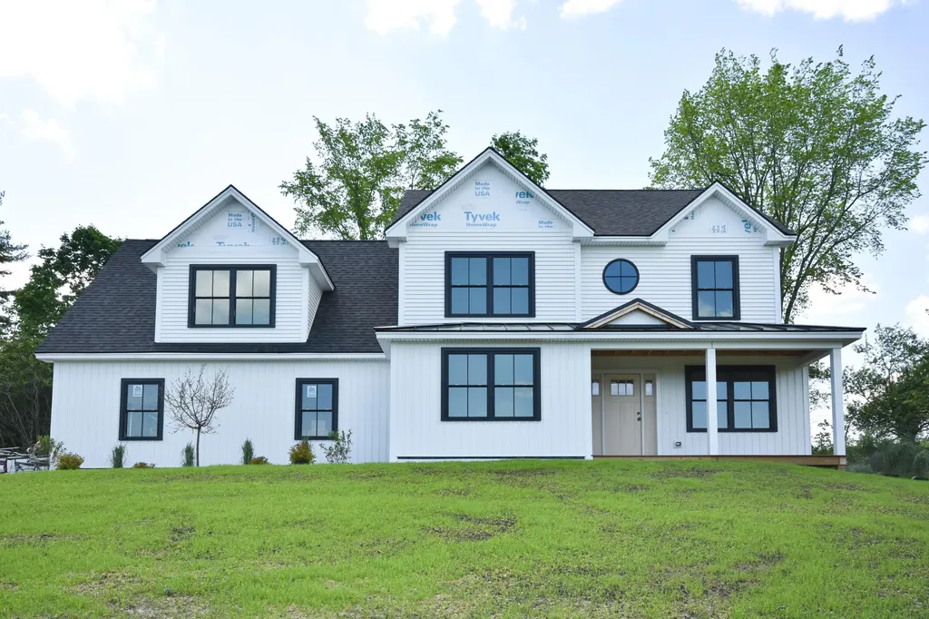 6 Emerson Terrace Falmouth ME 04105