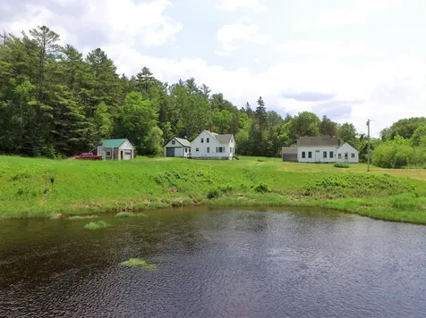 19 Elm Lane Pembroke ME 04666