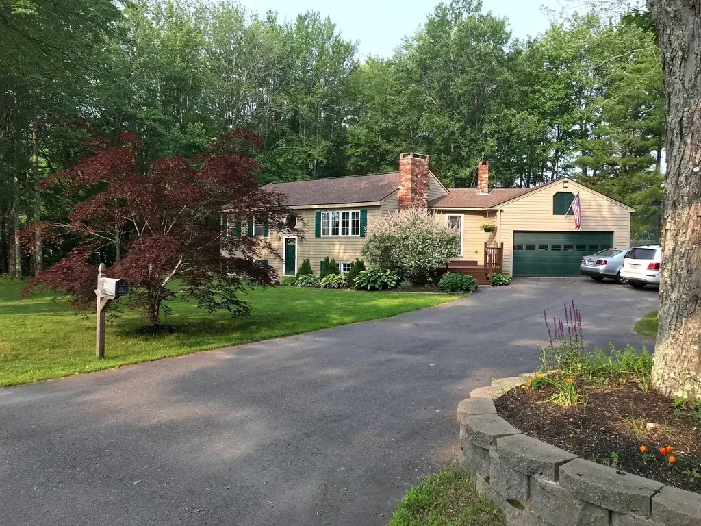 302 East Elm Street Yarmouth ME 04096