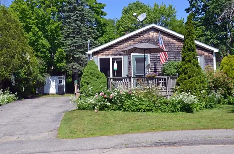 15 Cross Street Camden ME 04843