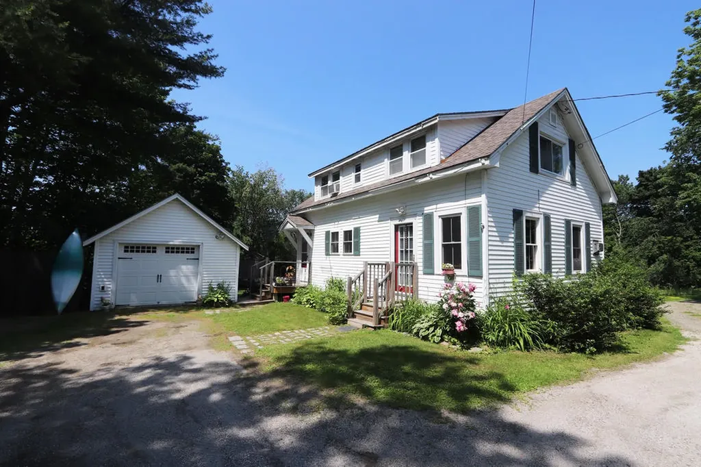 984 Broadway Bangor ME 04401