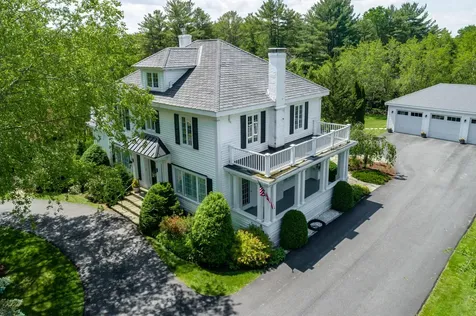 10 Foreside Road Falmouth ME 04105