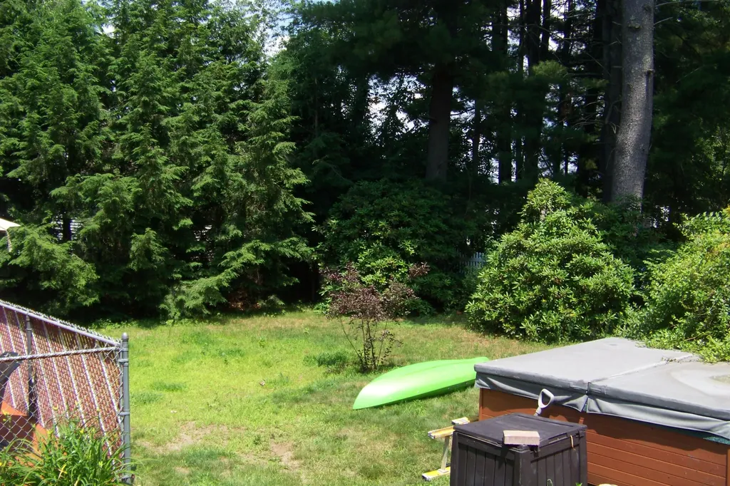 19 James Avenue Sanford ME 04073