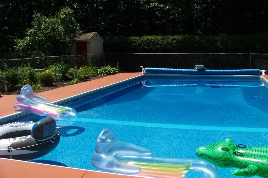 19 James Avenue Sanford ME 04073