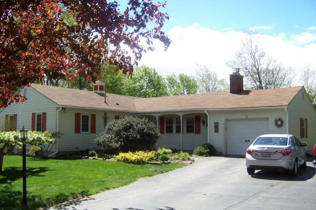 19 James Avenue Sanford ME 04073