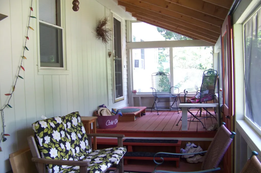 19 James Avenue Sanford ME 04073