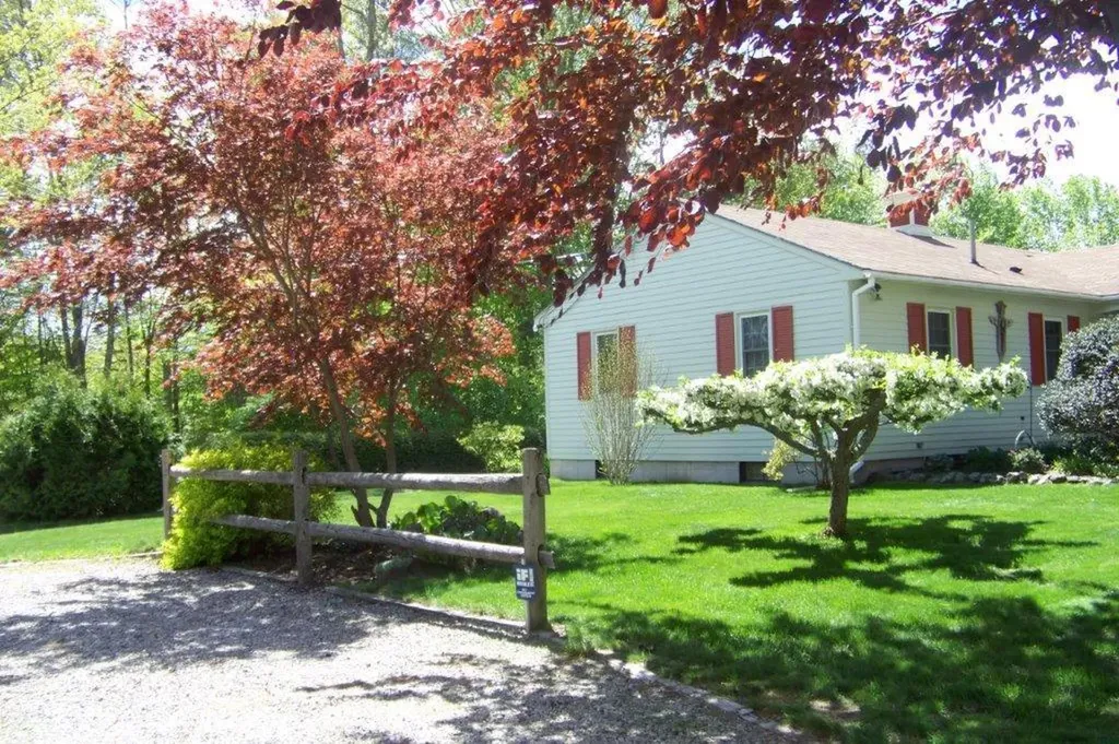 19 James Avenue Sanford ME 04073